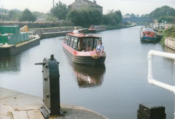 Battyeford Lock