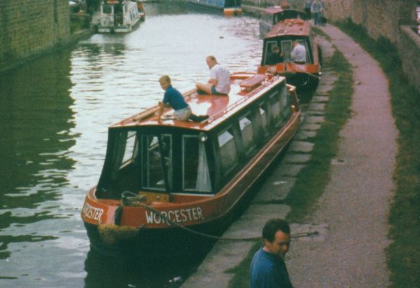 Narrowboat 'Worcester'