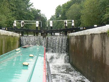 Overflowing lock