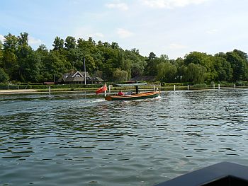 Steam launch at Henley