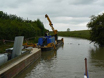 Bank repair work, Napton