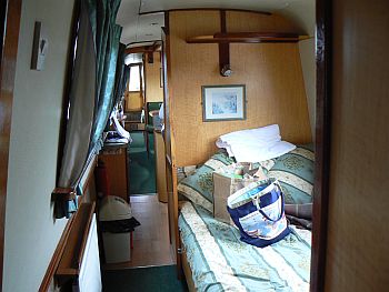 Looking forward into centre bedroom Looking forward into centre bedroom